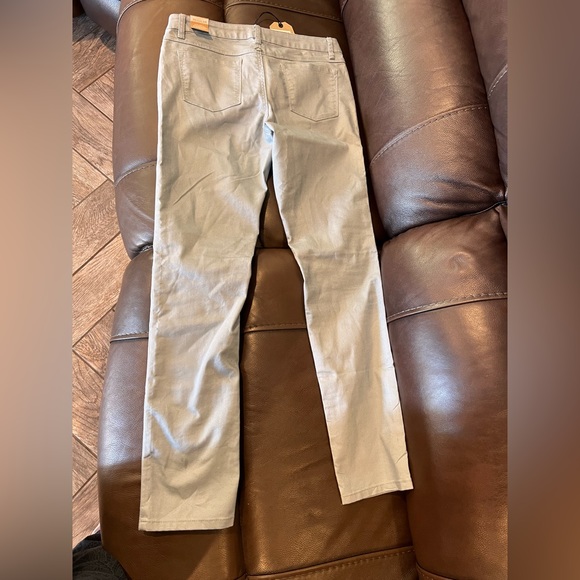 NWT gray women’s Prana Jeans. - Picture 2 of 11